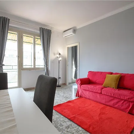 Opera 65 Roof Terrace Apartment Rome