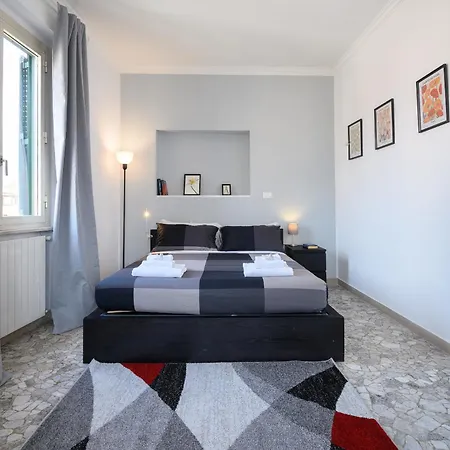 Opera 65 Roof Terrace *